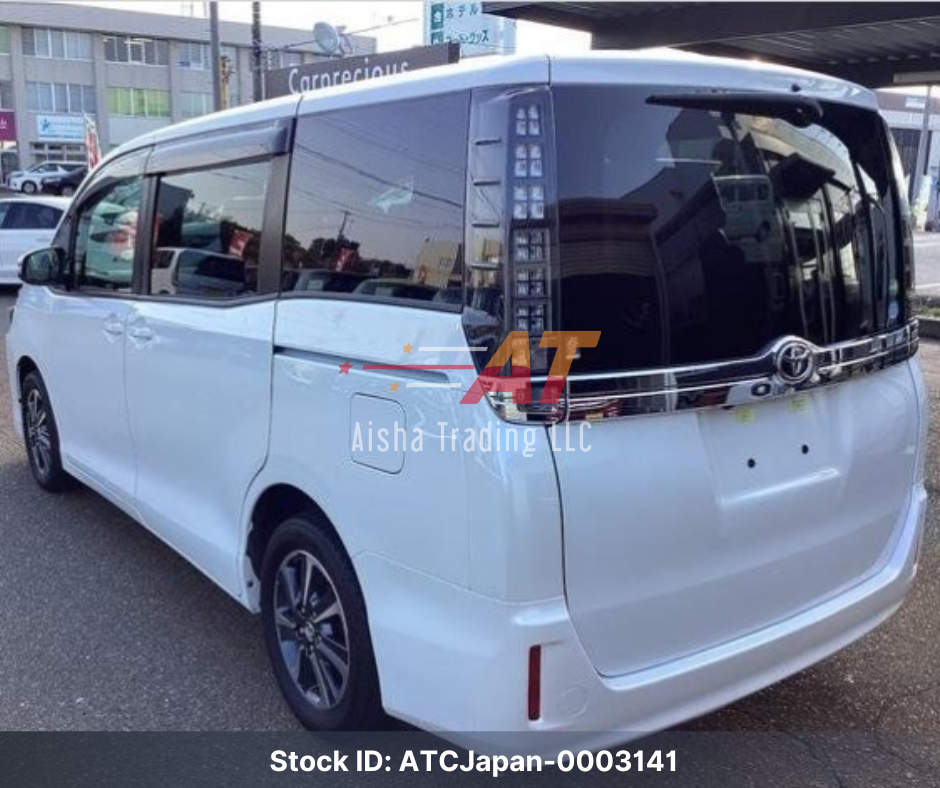 2017 Toyota Voxy